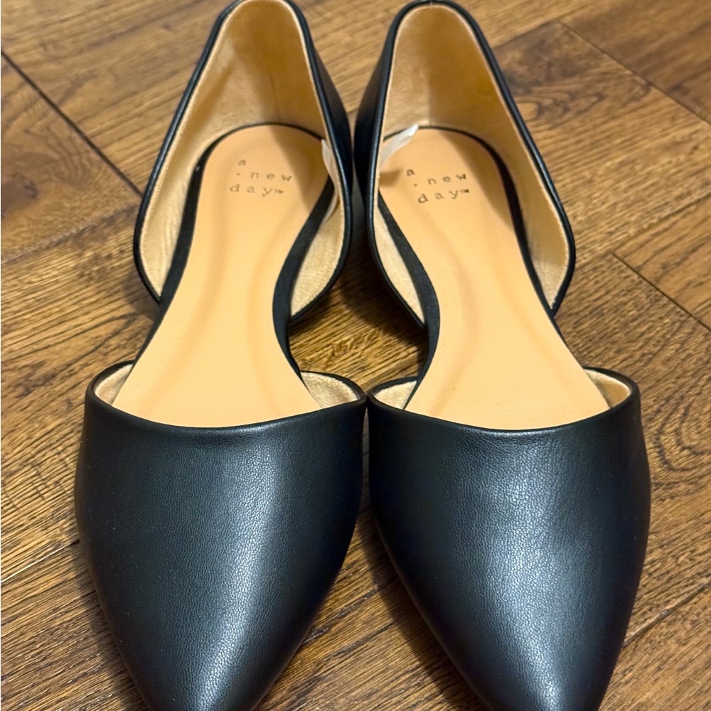 A New Day Black Pointed Flats
